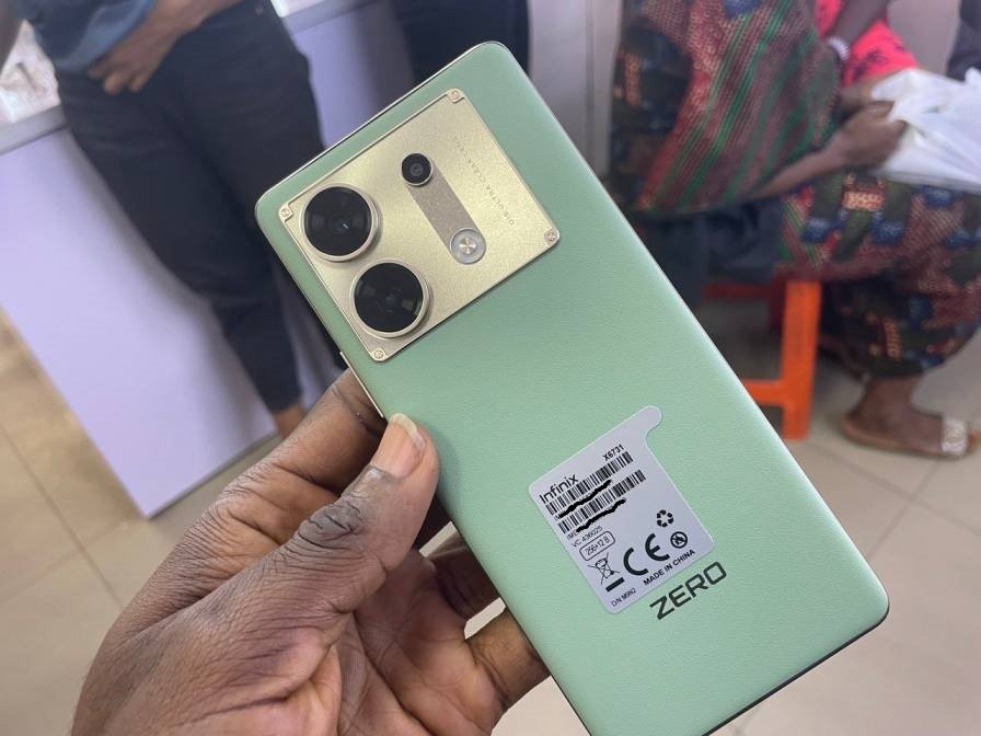 Infinix ZERO 30 5G