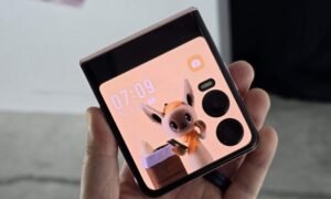 Infinix ZERO Flip