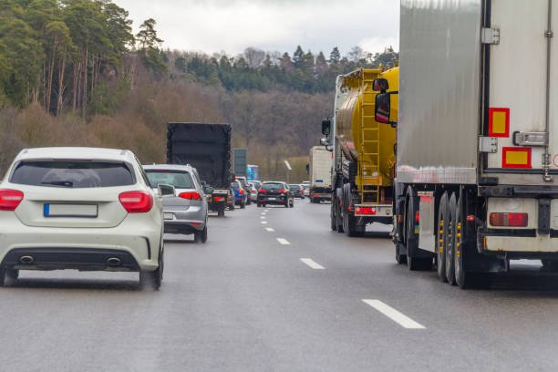 How Truck Accident Claims Differ from Car Accidents in Texas